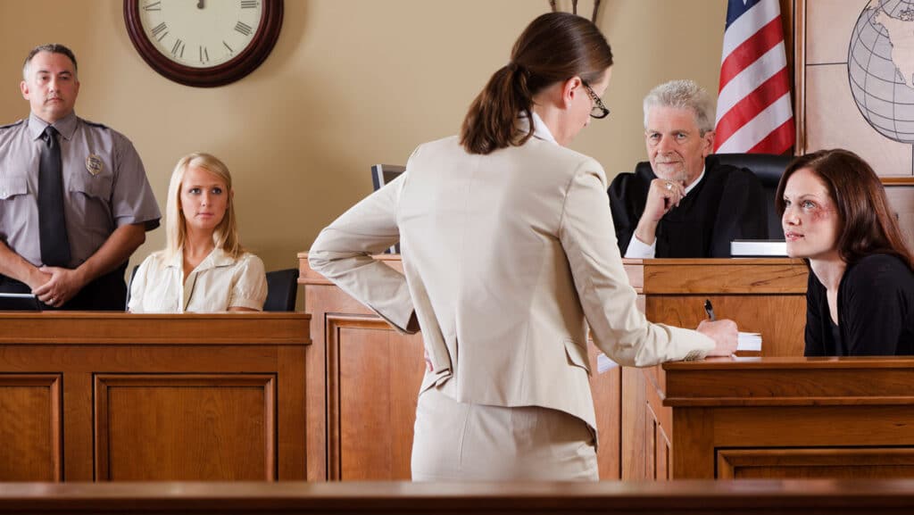 personal injury lawyer in court