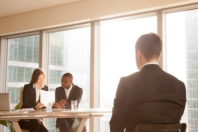 interviewing-a-witness-to-a-car-accident