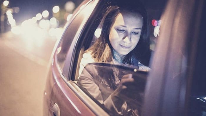 lady riding in a uber in las vegas