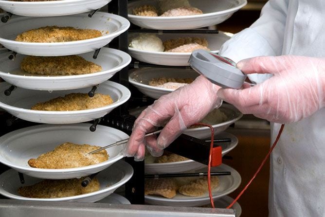 Can Restaurants be Held Liable for Food Poisoning?