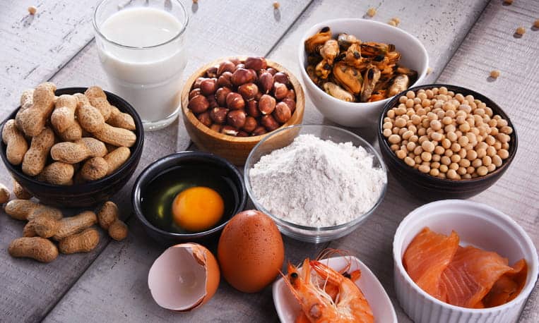 Composition with common food allergens including egg, milk, soya, peanuts, hazelnut, fish, seafood and wheat flour.