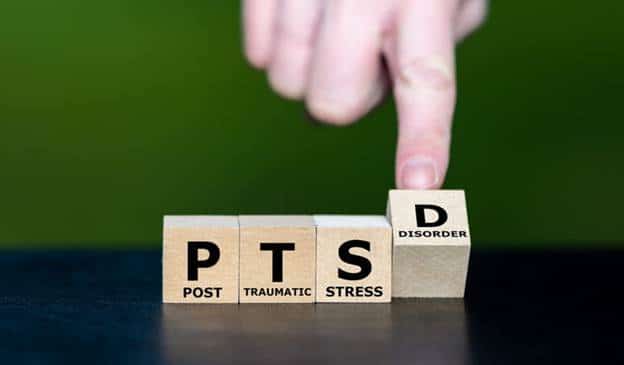 Cubes form the expression ptsd (post-traumatic stress disorder).