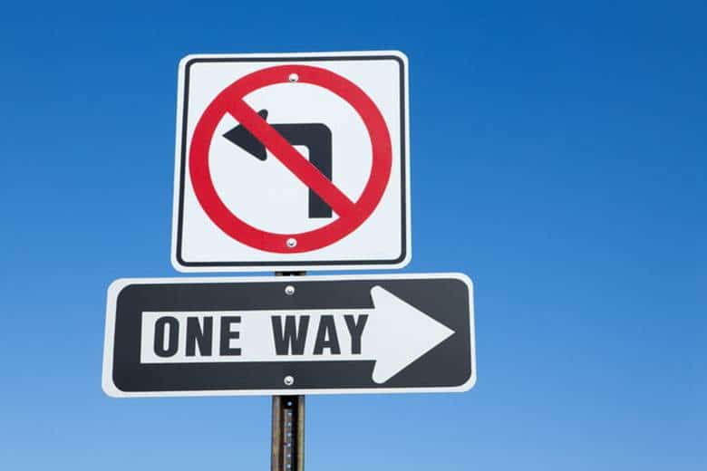 Las Vegas Left-Turn Car Accident Attorneys 19 A "one way" sign posted beneath a "no left-turn" sign.